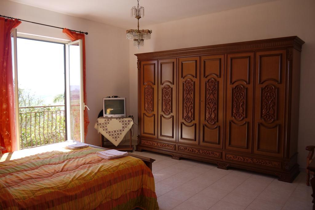 Vila Casa Vacanze Laura Caltanissetta Exteriér fotografie